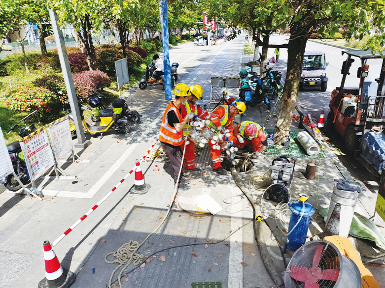 伊州UV-CIPP紫外光固化修复